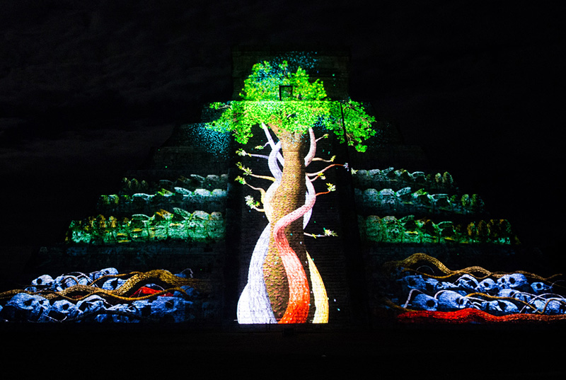 Chichen Itzá de Noche- Tour 