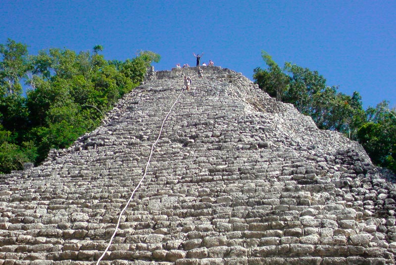 Tour Guiado a ruinas mayas de Cobá + Parque Xel-Ha Todo Incluido (Próximamente)