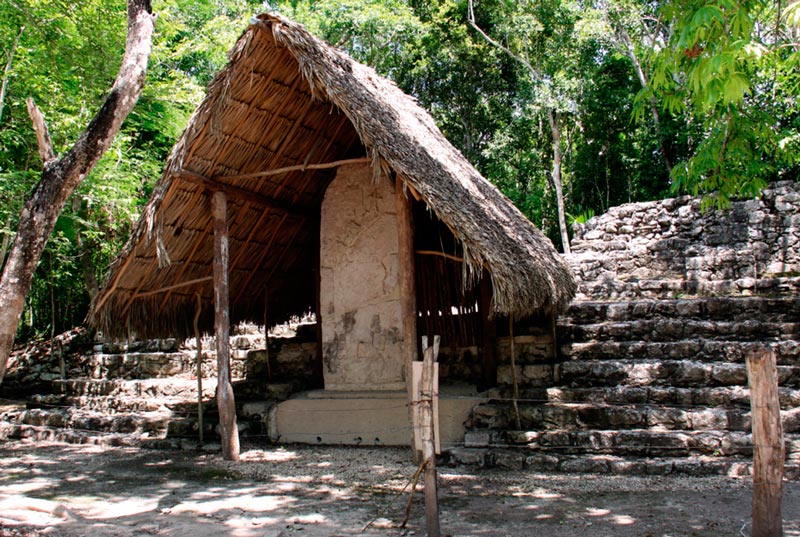 Tour Guiado a ruinas mayas de Cobá + Parque Xel-Ha Todo Incluido (Próximamente)