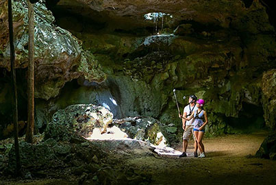 Tour guiado a ruinas mayas de Tulum + Aktun Chen Park ( Cueva y Cenote) (Próximamente)