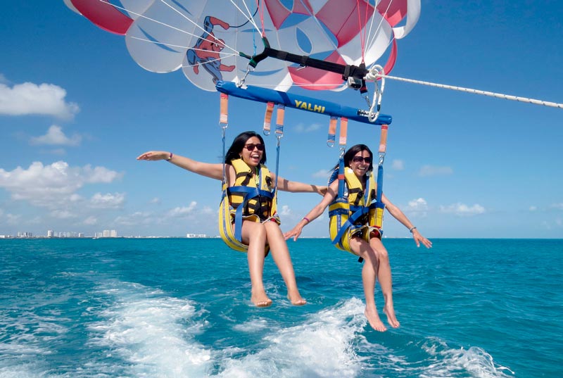 Promo Fly in Cancun:Parasail + Xtreme Adventure (7 Ziplines+ ATVs+ Cenote)