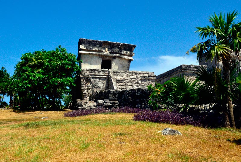 Tour guiado a ruinas mayas de Tulum + Eco Parque Xel-Ha Todo Incluido (Próximamente)