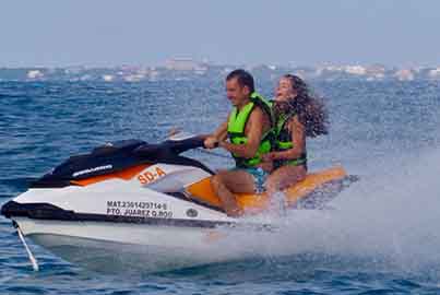  Cancun Waverunner Guided Tour [1.5 hours ride] (Coming Soon)