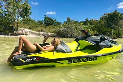 Tour guiado de motos de agua [1.5 horas] (Próximamente)