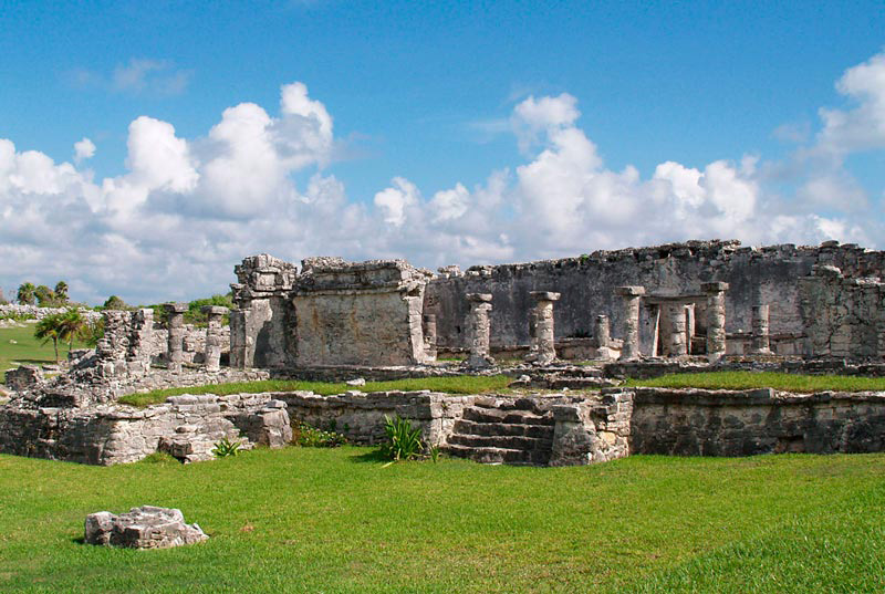 Tour guiado a ruinas mayas de Tulum + Eco Parque Xel-Ha Todo Incluido (Próximamente)