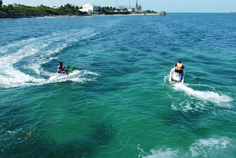 snorkeling jet ski