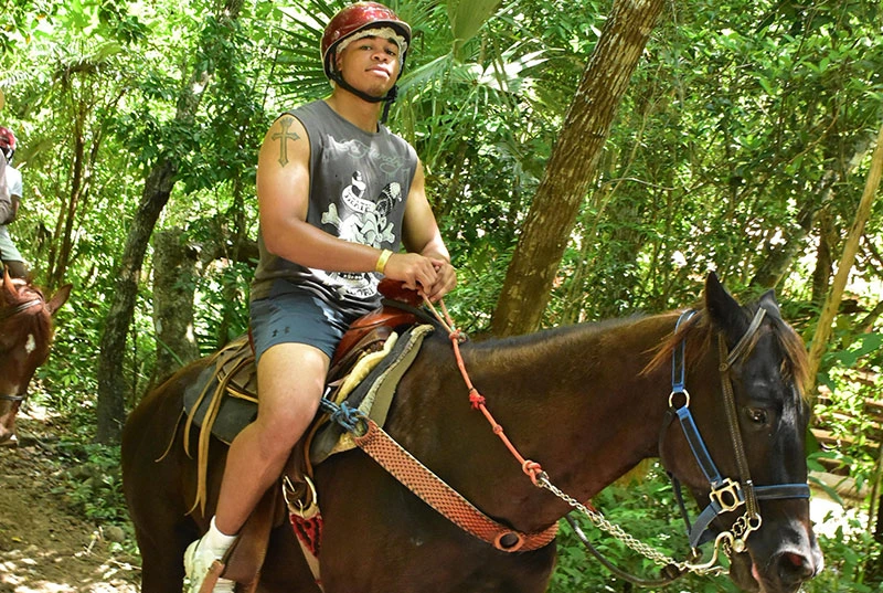 Horseback Riding Jungle Tour en Cancun