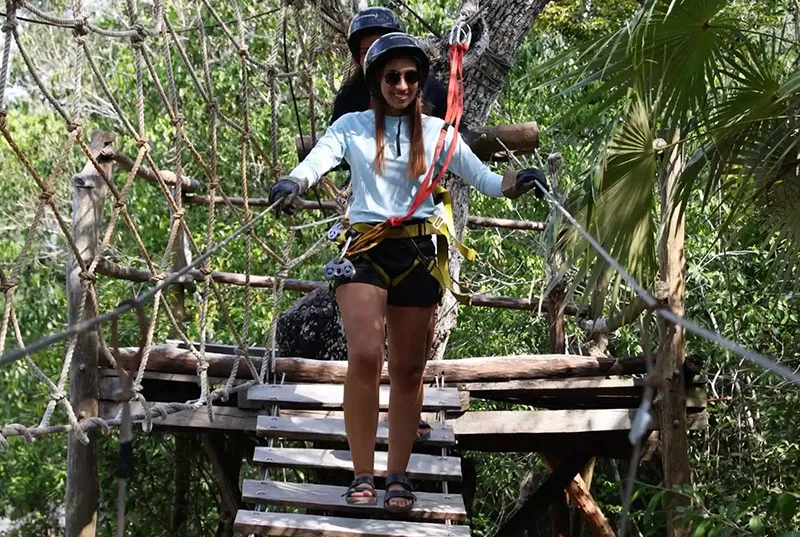 Zipline hourseback 