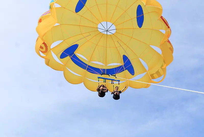 Parasailing en Cancún- Transportación GRATIS