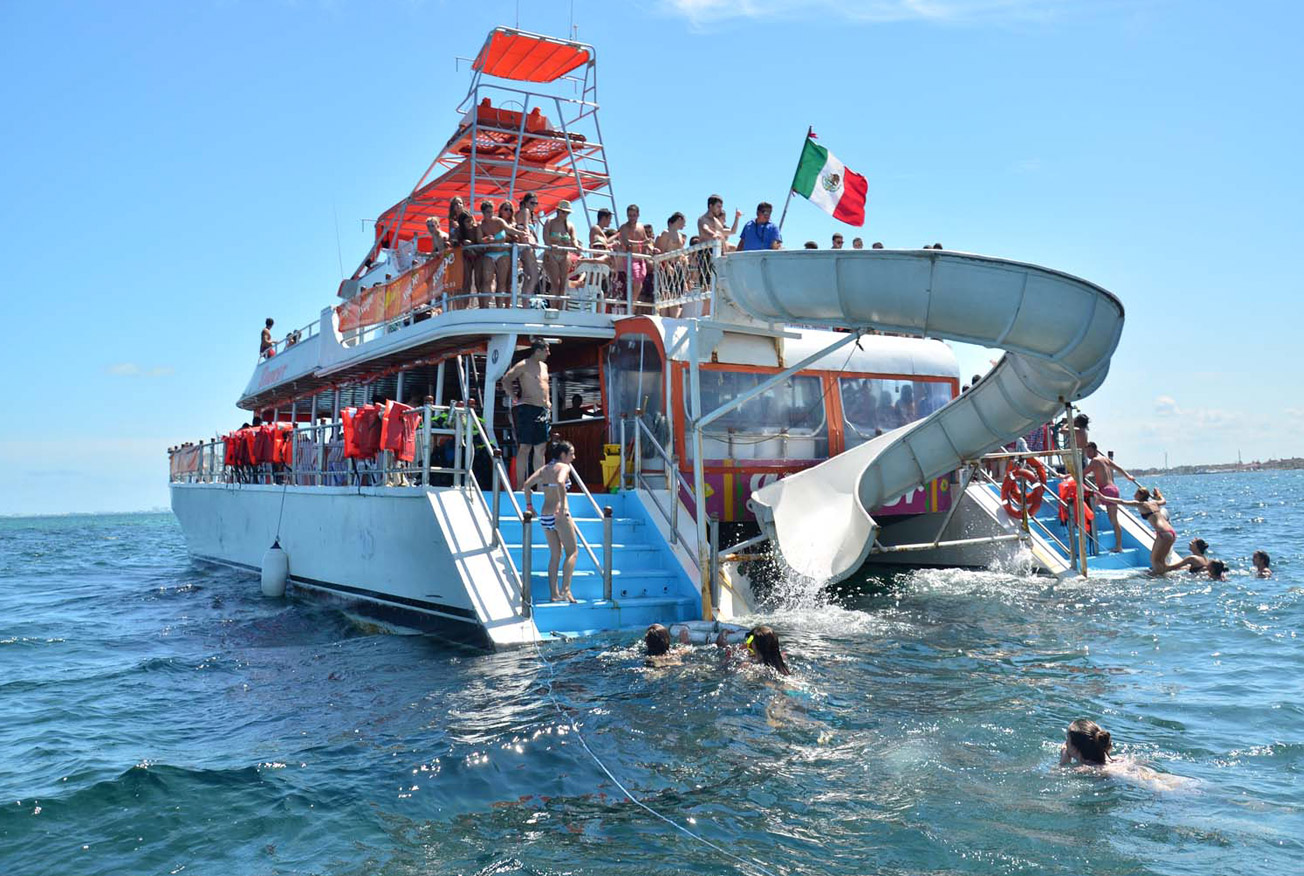 tour barco cancun