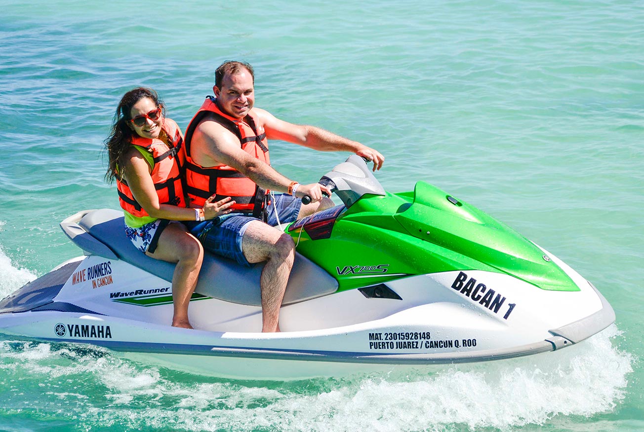 Waverunner in Cancun